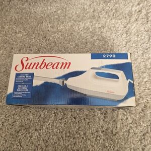 Sunbeam Electric Carving Knife 2790 – White with Blue Accents